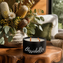 Load image into Gallery viewer, Bush Flowers Black Statement Candle
